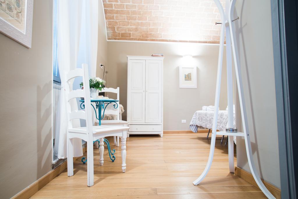 Le Erbe Guest House Вітербо Екстер'єр фото